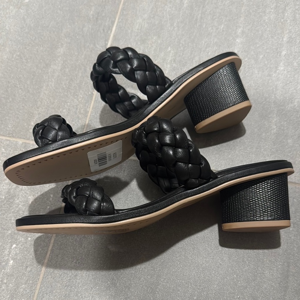 Dolce Vita Black Slide Sandals with Braided Design - Picture 2 of 2